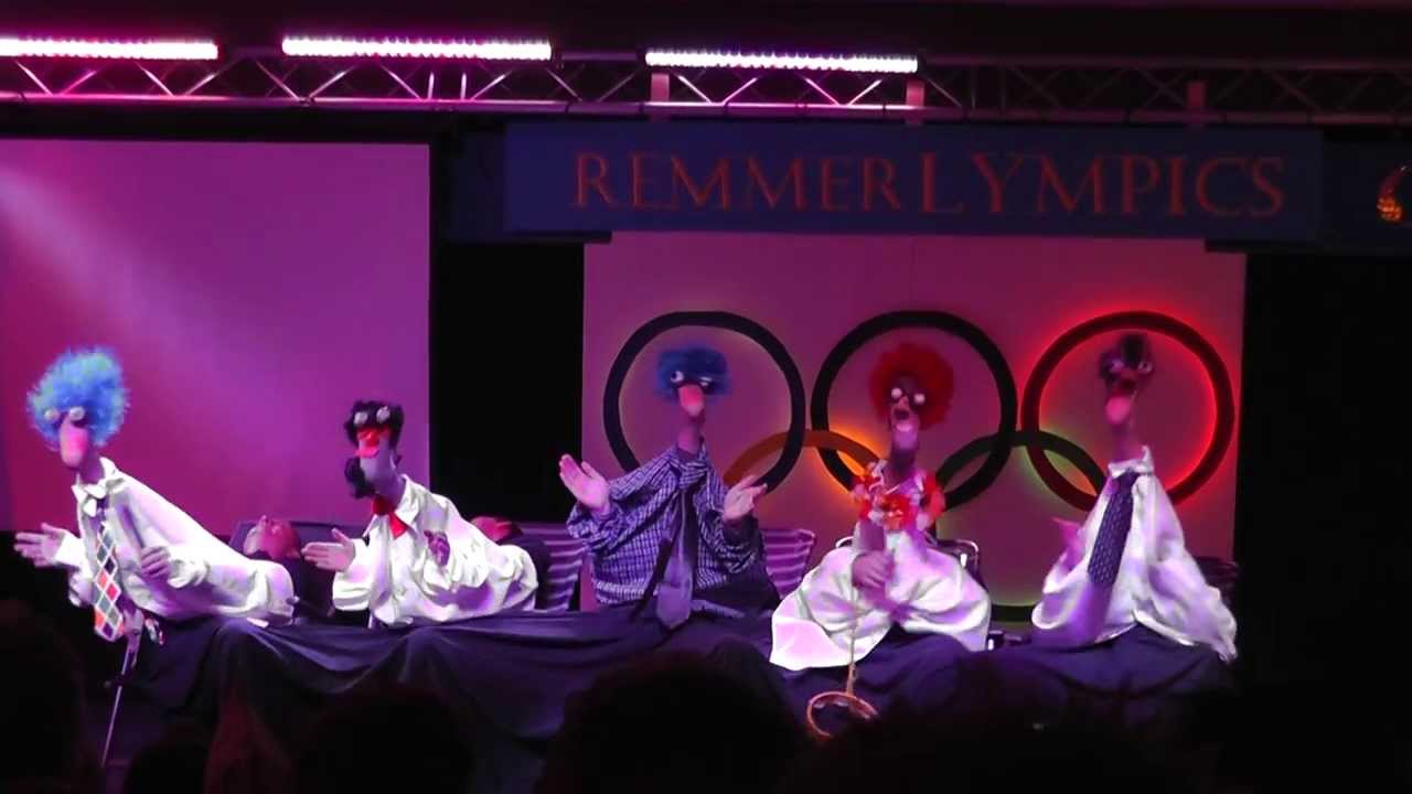 Optreden Sexy Boys Reijmerstok, receptie carnaval 2014, met Voet poppen act!