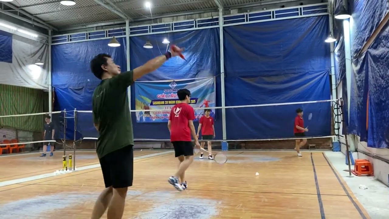 Cầu lông 30-11-2025