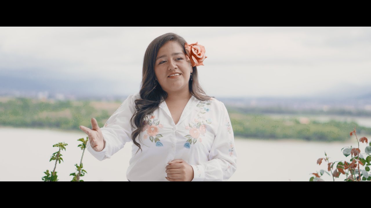 Yoselin Alvarez - Volver Alli