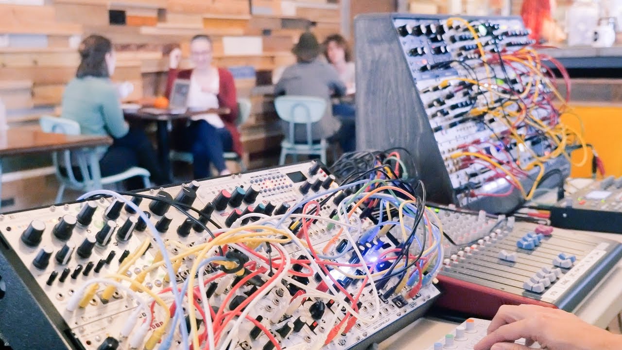 ll.ll.ll (live excerpt) | Lampeo + Lightbath - Eurorack Modular Synthesizer