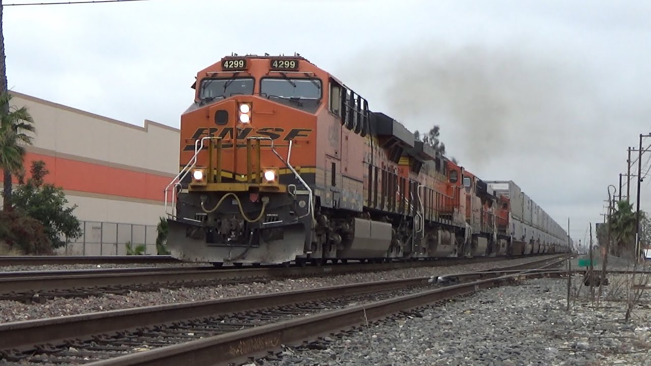 Trains powering up! Rainy freight and passenger action, Commerce Ca
