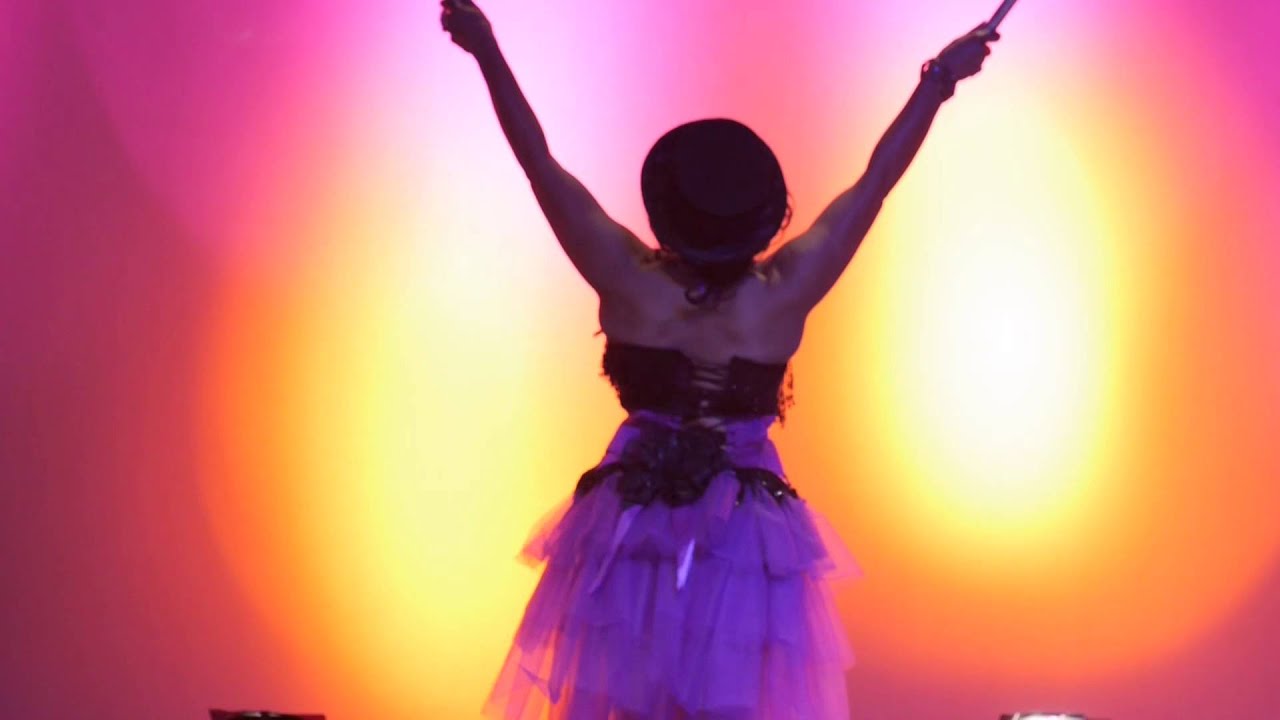 01 Donna Denise - Get the Party Started - Cirque du Burlesque May 2013