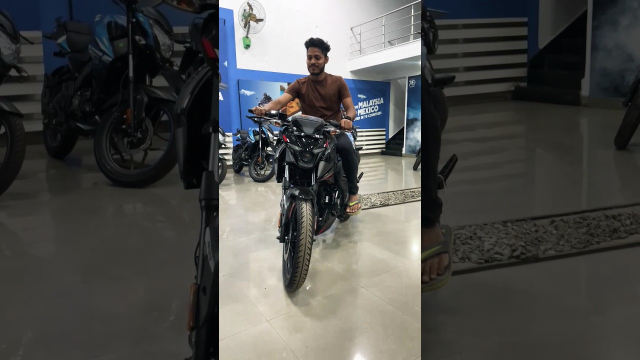 Bajaj Pulsar N150 New Model 2023 Black Colour #pulsarn150 #shortvideo #pulsar #trending #viral