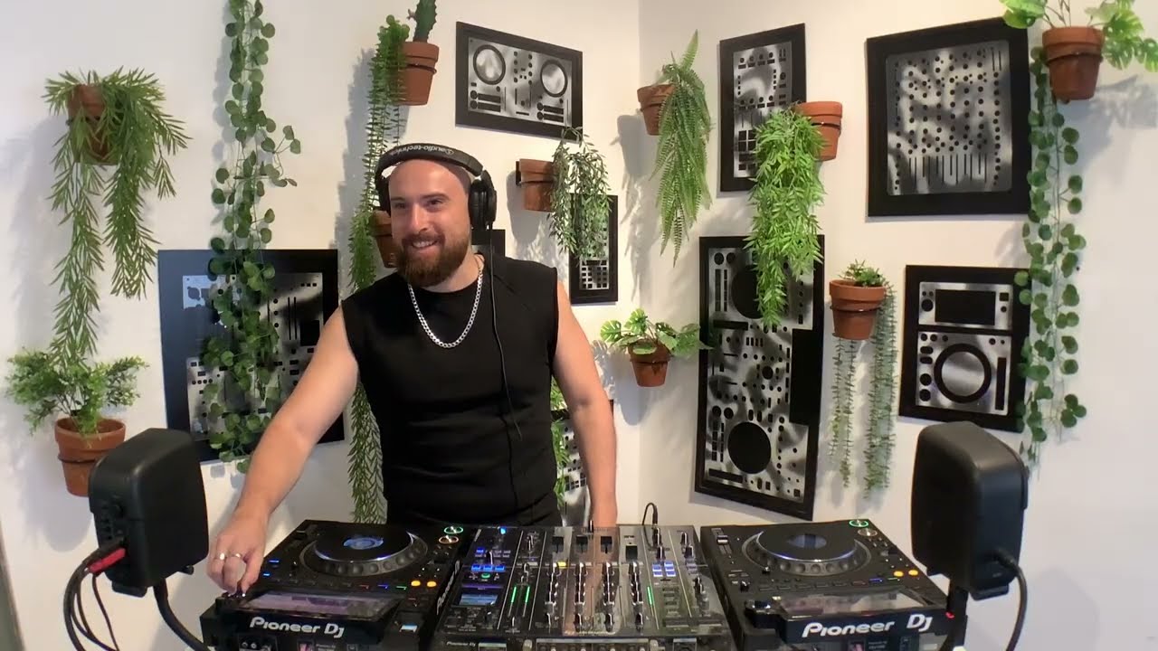 MAXI TOSI - ULTRA DJ CONTEST x ARJAUS - Techno Set 2026