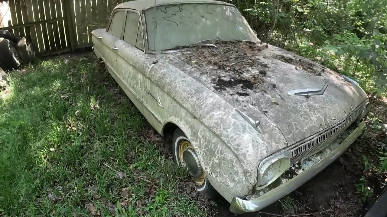 Encontró y regresó a la VIDA a este FORD FALCON de 1962 ABANDONADO HACE +25 años 