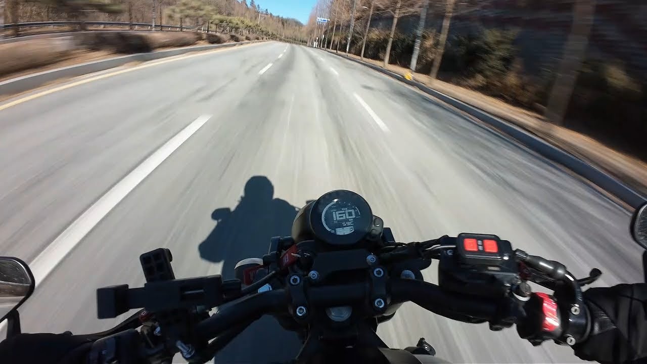 영하 10도, 환상적인 배기음 | XSR900