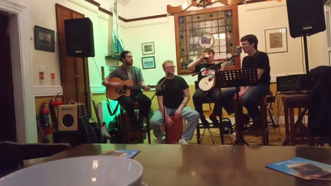 Madra Salach -- Spancil Hill