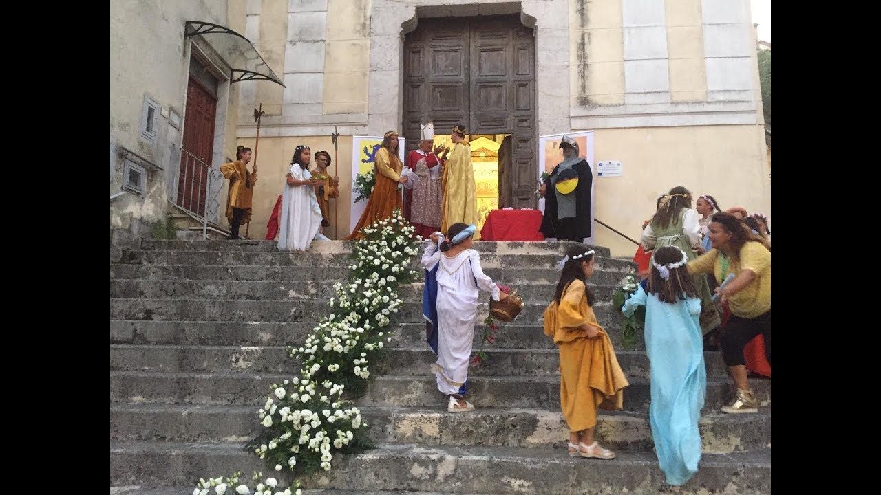 Pietrastornina. Rievocazione storica e futuro per 