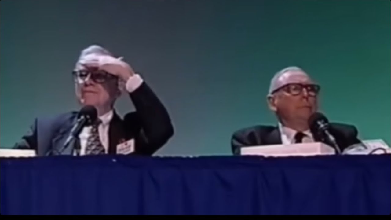 Warren Buffet & Charlie Munger are asked when to buy your first home