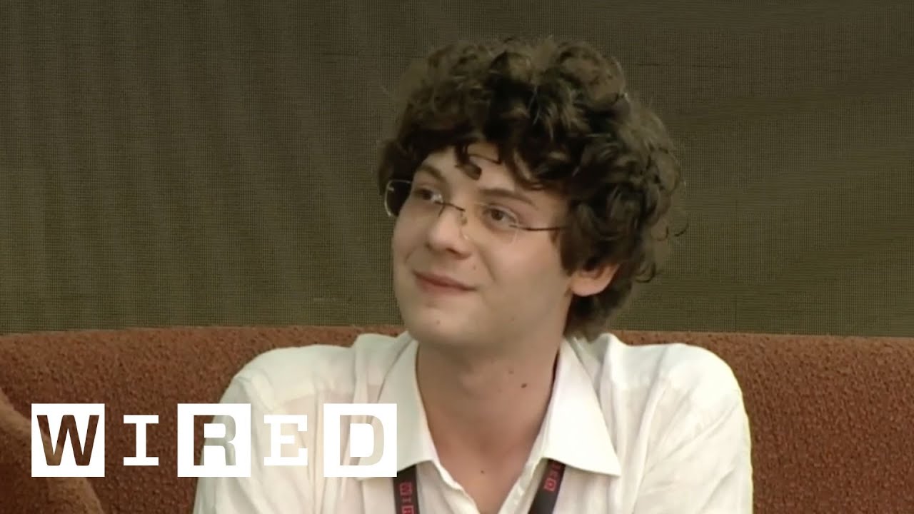 Edoardo Prati: “I ventenni che fanno i balletti su TikTok? È utile anche quello