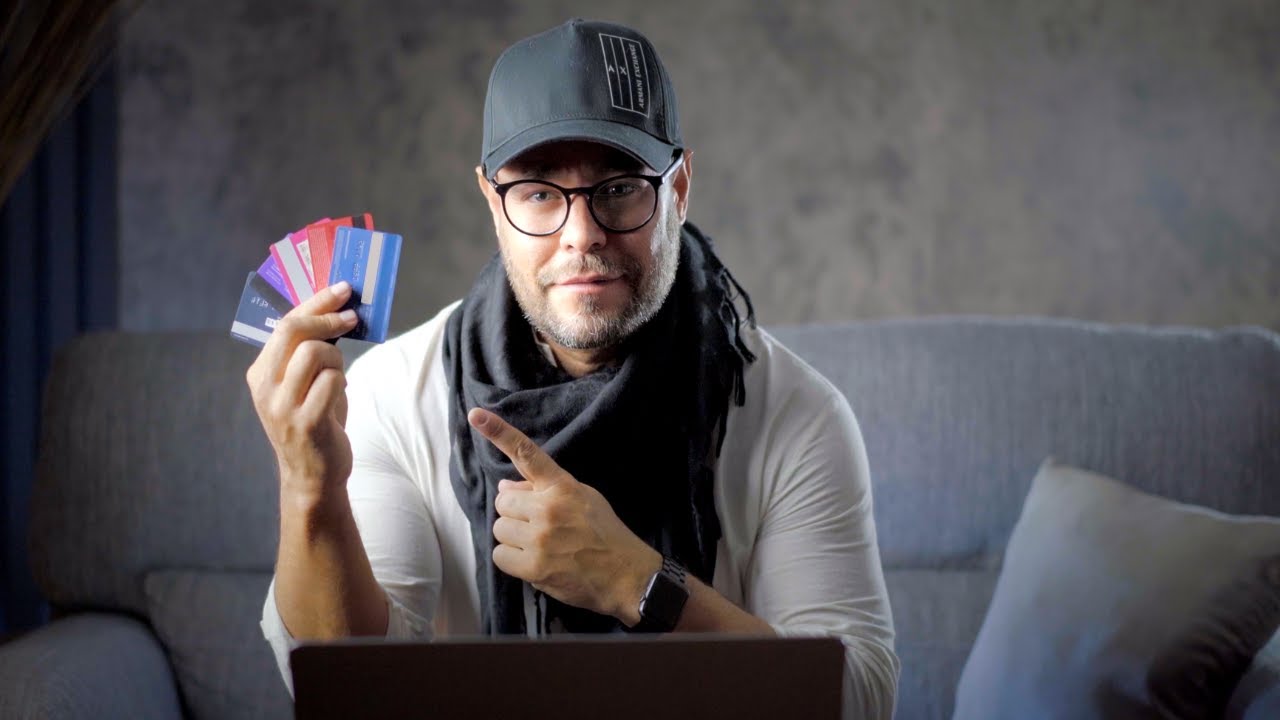 Cuántas Tarjetas de Crédito Deberías Tener - Según los Expertos (2024)