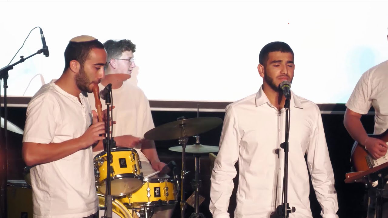 טקס שנה למלחמה ∙ ישיבת צביה אילת