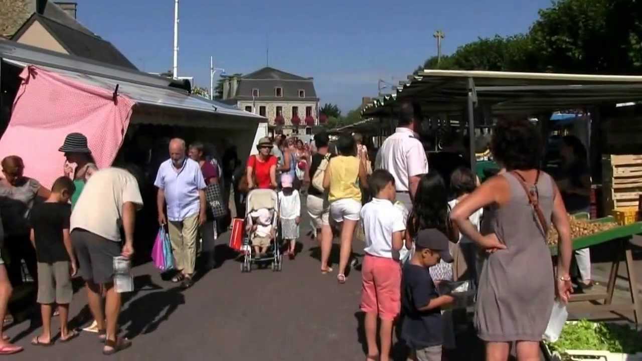 Marché d' été à Gouville/Mer - Le 020813