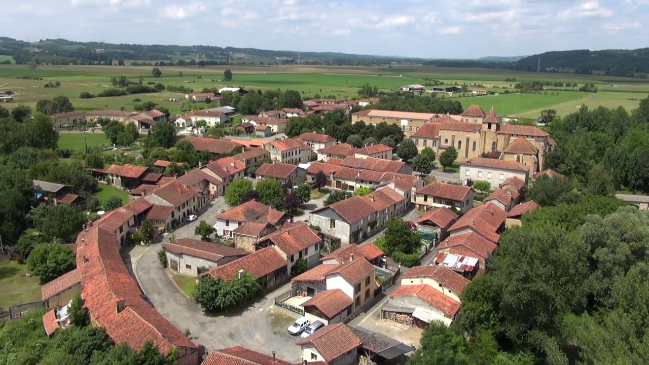 L'Abbaye de Saint-Sever-de-Rustan Hautes-Pyrénées et sa salle des gypseries rénovée