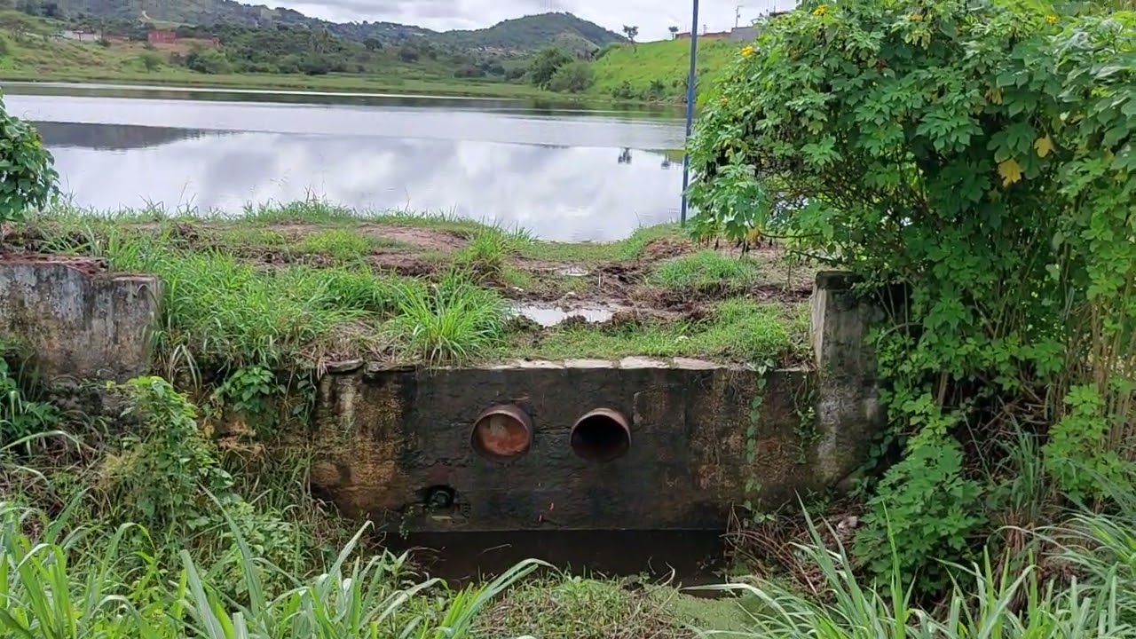 A LAGOA DO CAIÇARA TRÊS.  VITÓRIA DE SANTO ANTÃO-PE.
