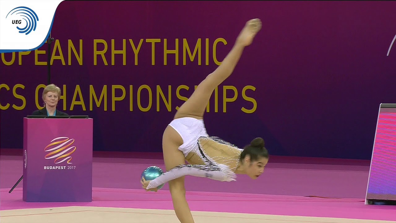 Alexandra AGIURGIUCULESE (ITA) - 2017 European Championships, Qualifications ball