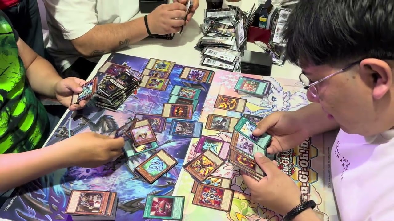 Opening 2 boxes of Maze of muertos 