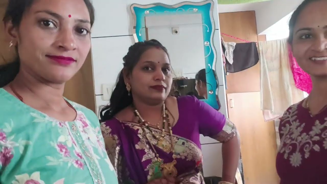   સુરત બોર્ડર -૨ મૂવી જોયું અને અમારી બધાની મોજ.. વીડિયો ગમે તો લાઈક અને શેર કરજો..