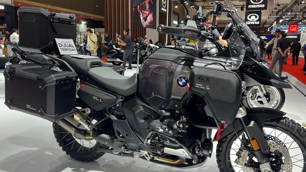 NEW 2026 BMW R 1300 GS Adventure Triple Black - The ULTIMATE Touring Bike!