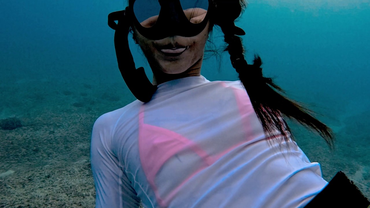 Diving at sunset can be very dangerous