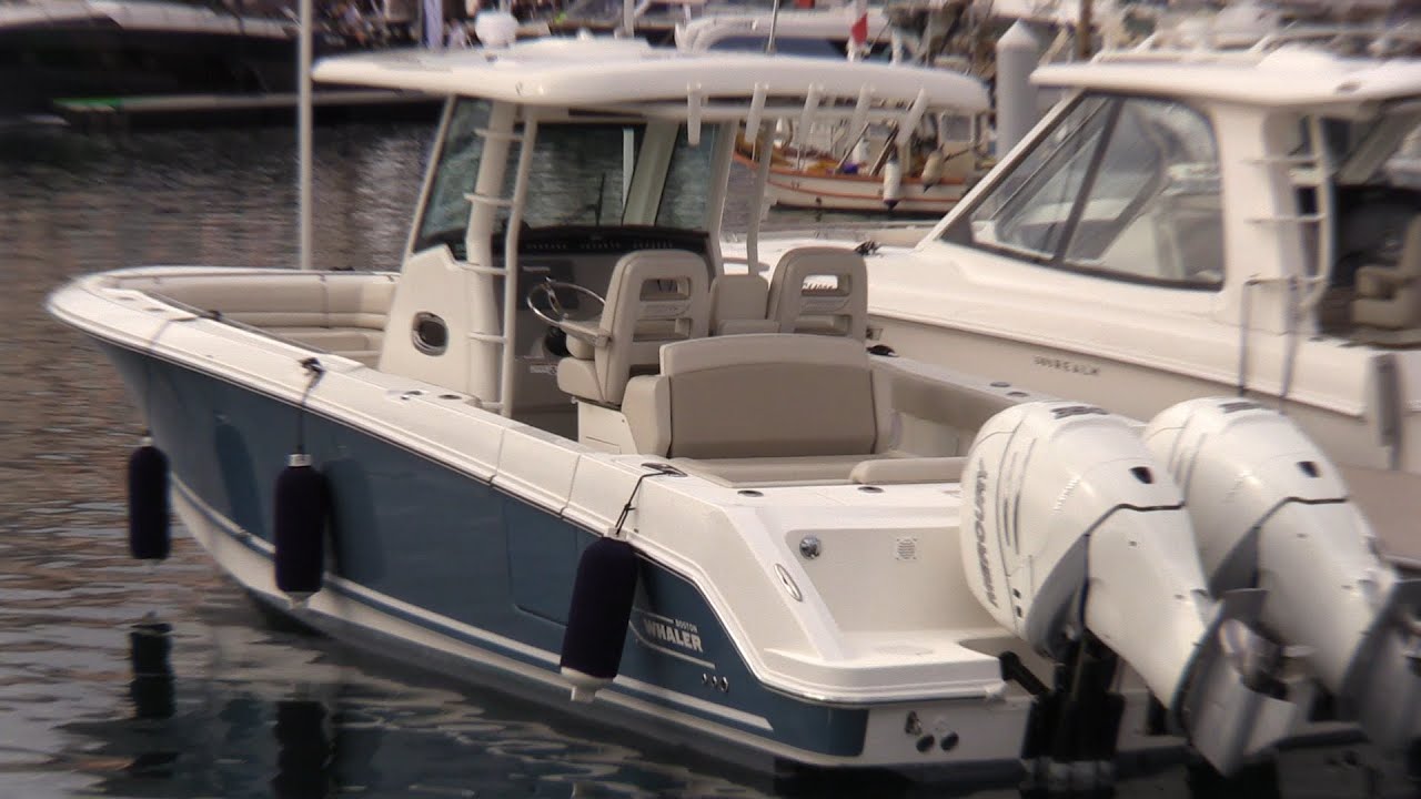 Beautifully Balanced ! 2023 Boston Whaler 330 Outrage