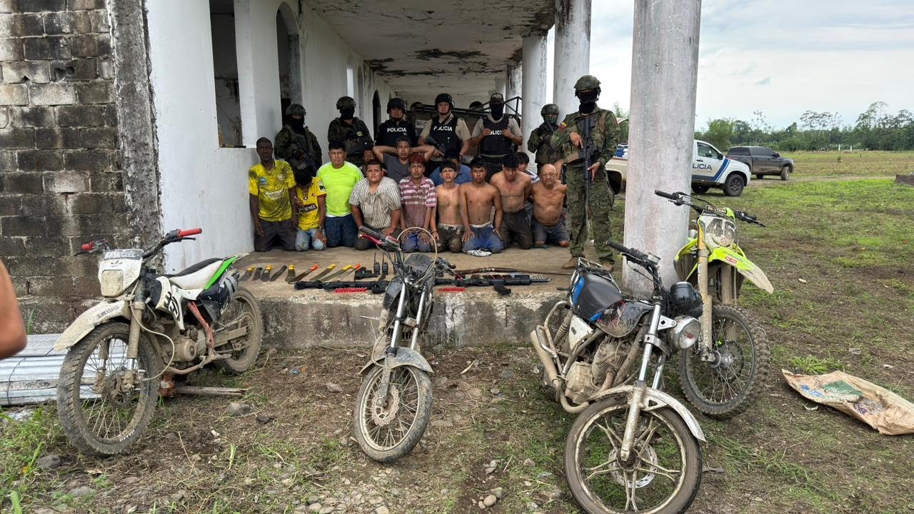 15 TERRORISTAS FUERON DETENIDOS EN UN MEGAOPERATIVO EN LA PROVINCIA DE LOS RÍOS