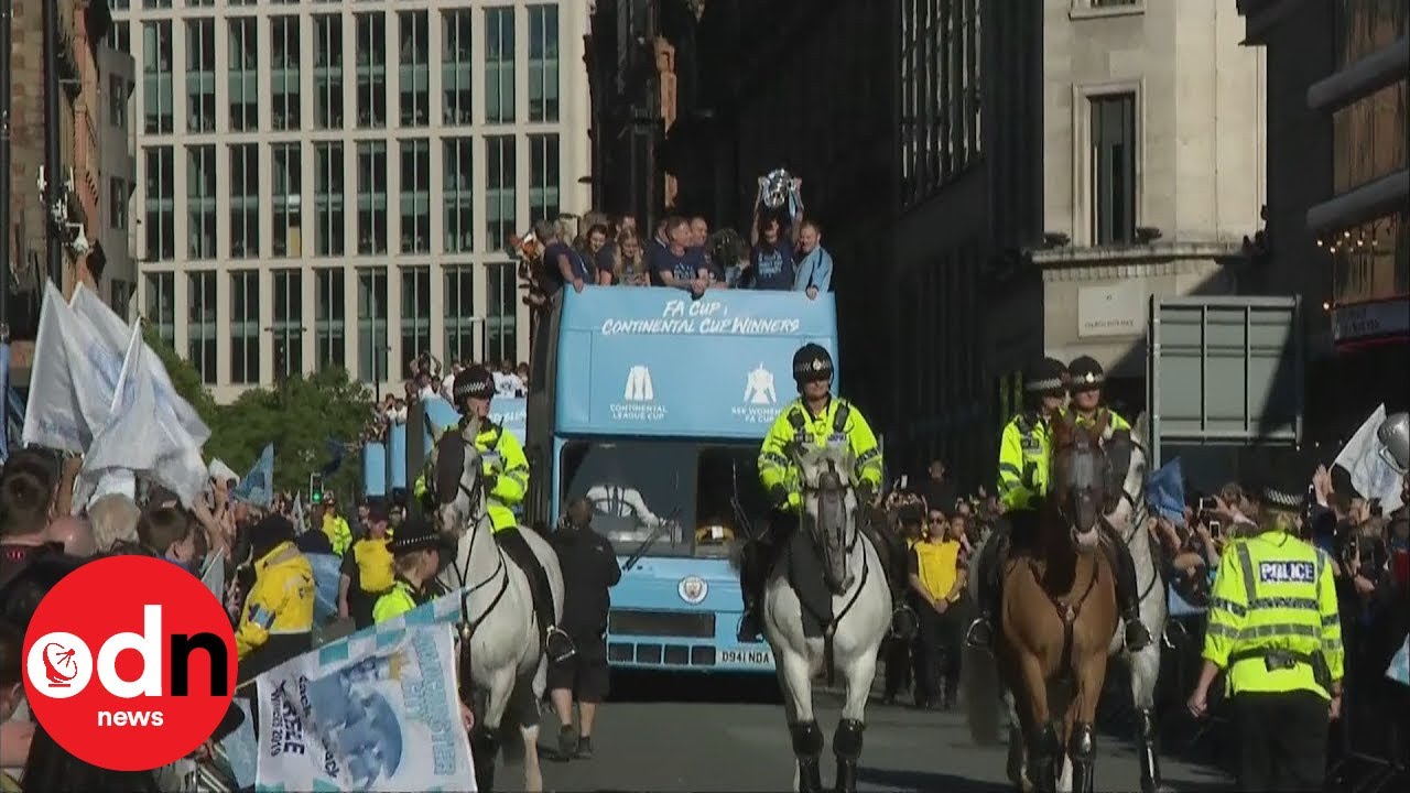 Highlights of Manchester City's 2019 victory parade