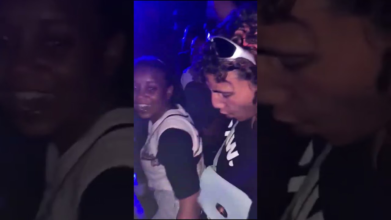 How it's going down in Coloured groove's