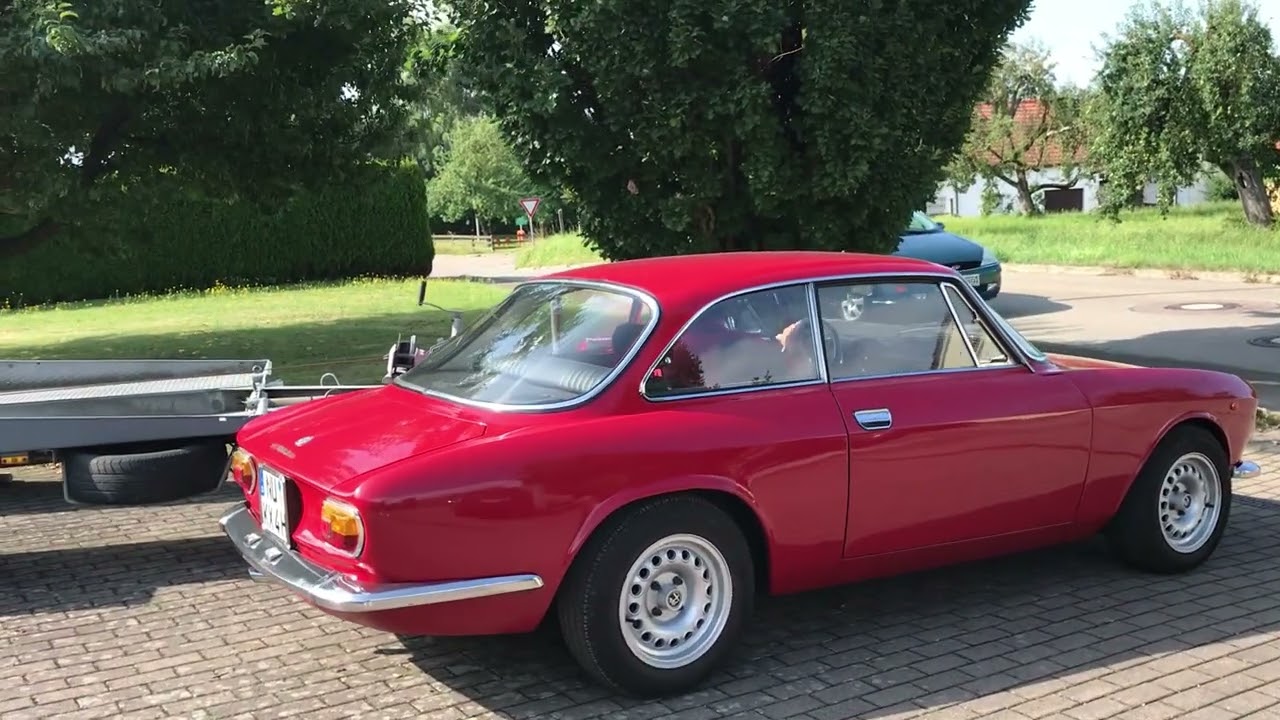 Alfa Romeo Giulia Coupe GTV 1750 Bertone