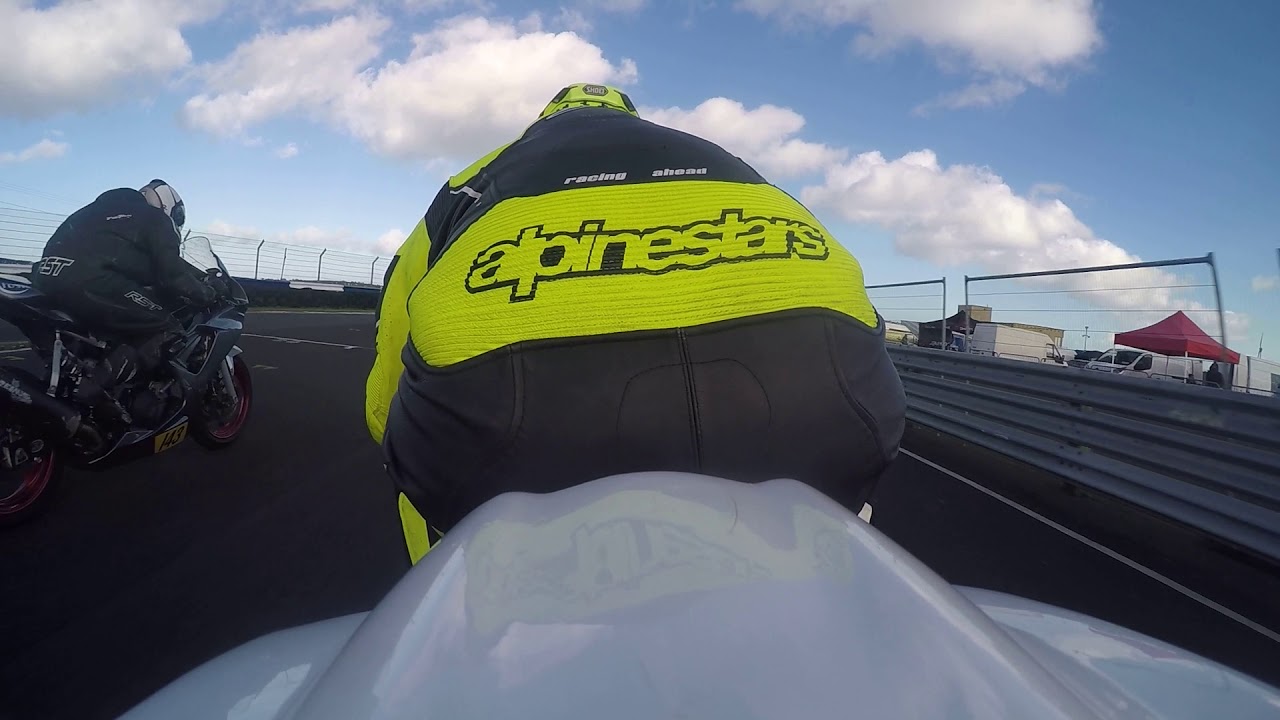 Yellow group kirkistown track day northern Ireland Suzuki gsxr 600 k9