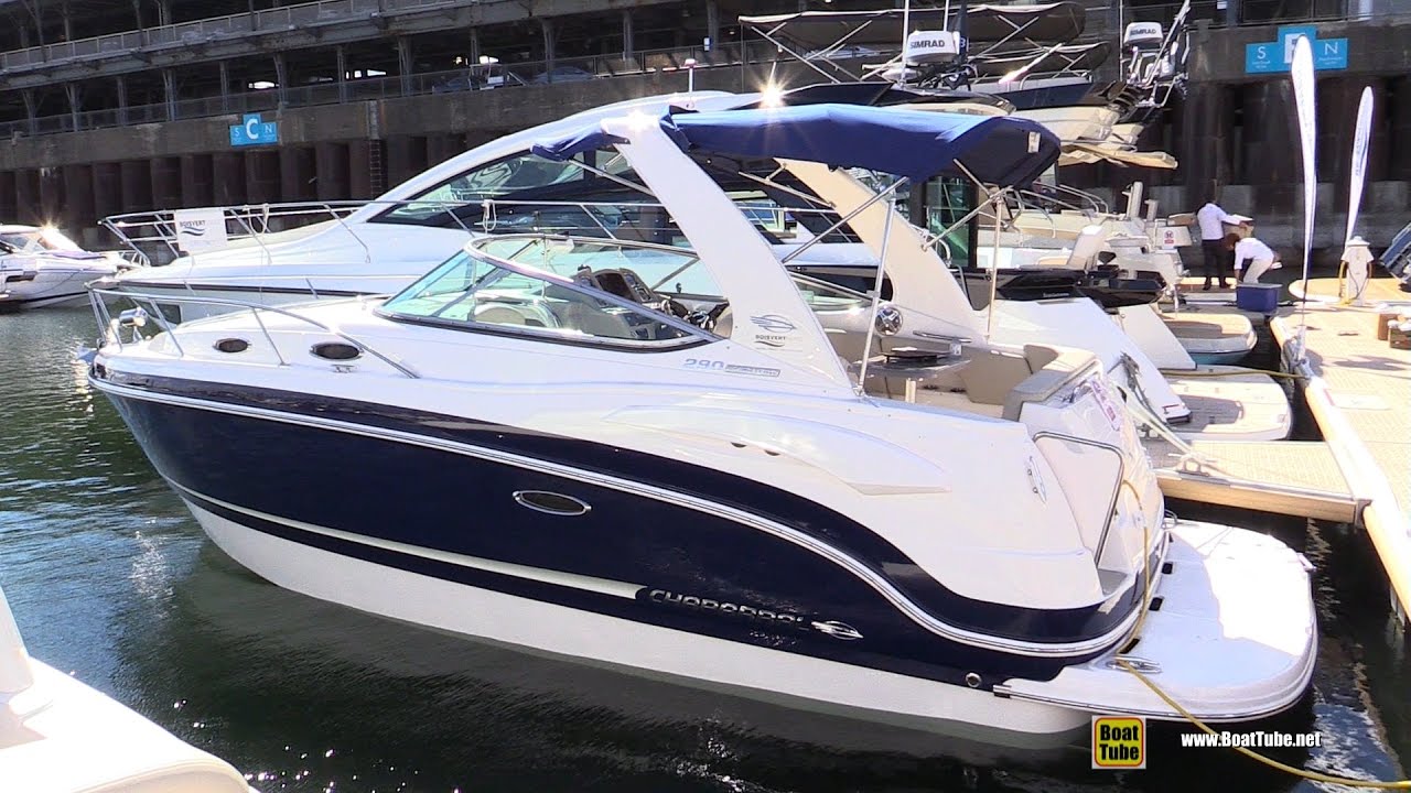 2016 Chaparral 290 Signature Motor Yacht - Walkaround - 2016 Montreal In Water Boat Show