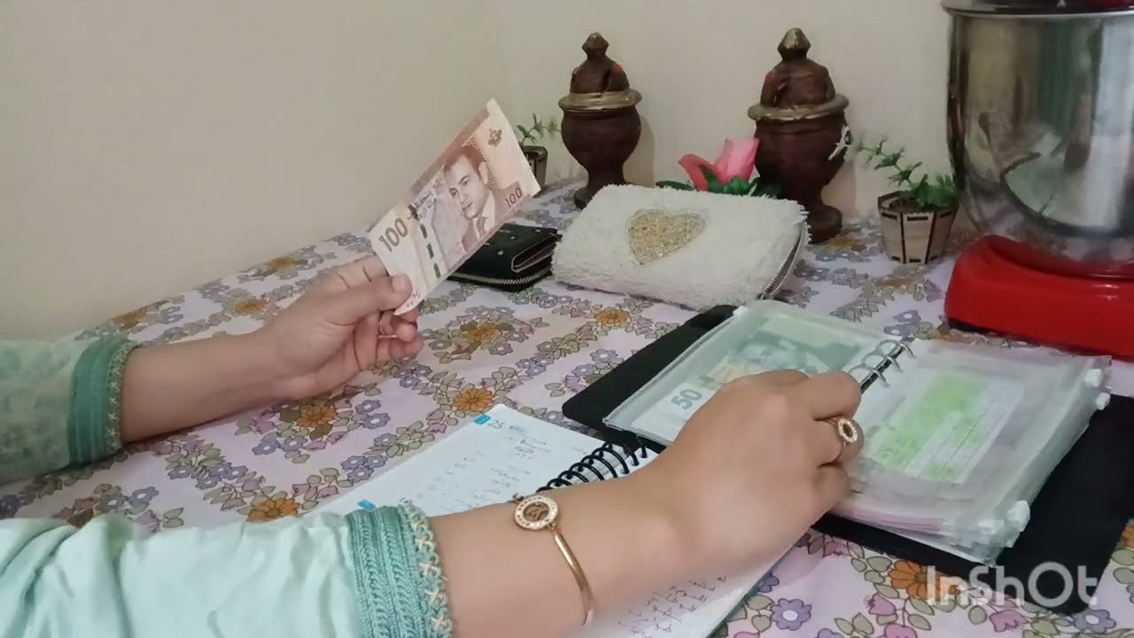 كوني لالة مولاتي👌شادة مصروف 1500درهم فنشارك معاك #طريقتي فالتقسيم💪غتوفري وتجمعي مليون وتعيشي مرتاحة💯