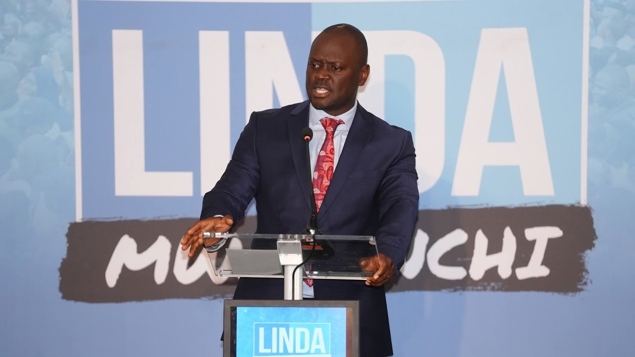 Kibagendi unmasks Duale during the unveiling of the Linda Mwananchi “10-Point Lies” Report.