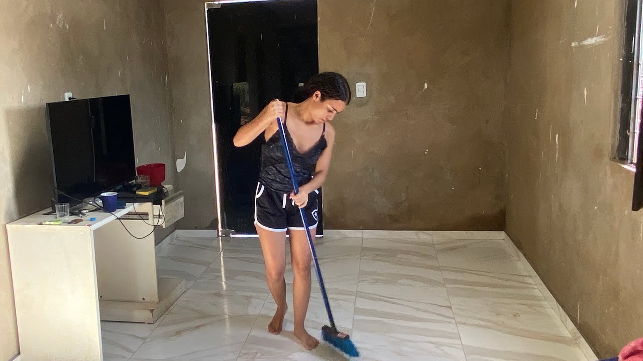 ANGELINA ARRUMANDO A CASA DO TREVO DO SERTÃO VEJAM