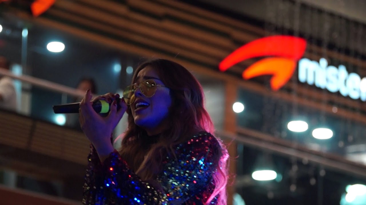 Danna Paola Showcase Patio Universidad 11/11/2017