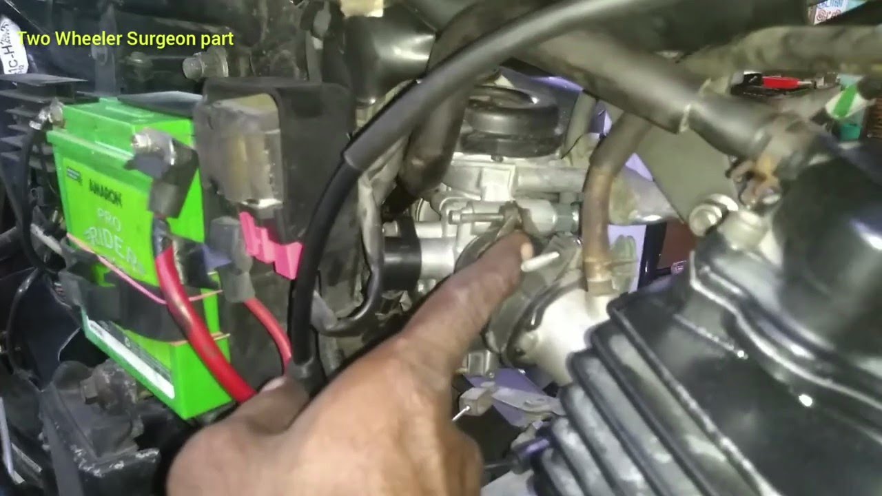 Yamaha FZ version 1 how to fit and tight the carburetor air leak