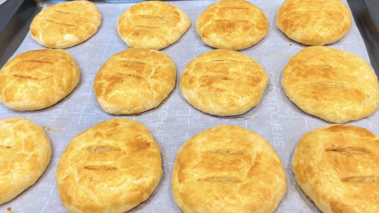 爱她就给她做【老婆饼】❤️❤️❤️爱的味道，甜而不腻❤️❤️❤️Wife Cake.