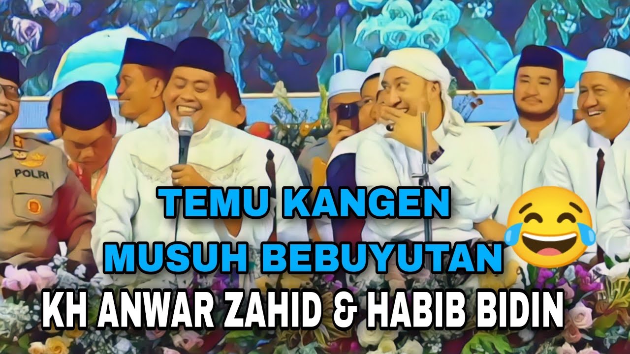 KH Anwar Zahid & Habib Bidin di Alun Alun Kudus//Azzahir_Kudus Bersholawat