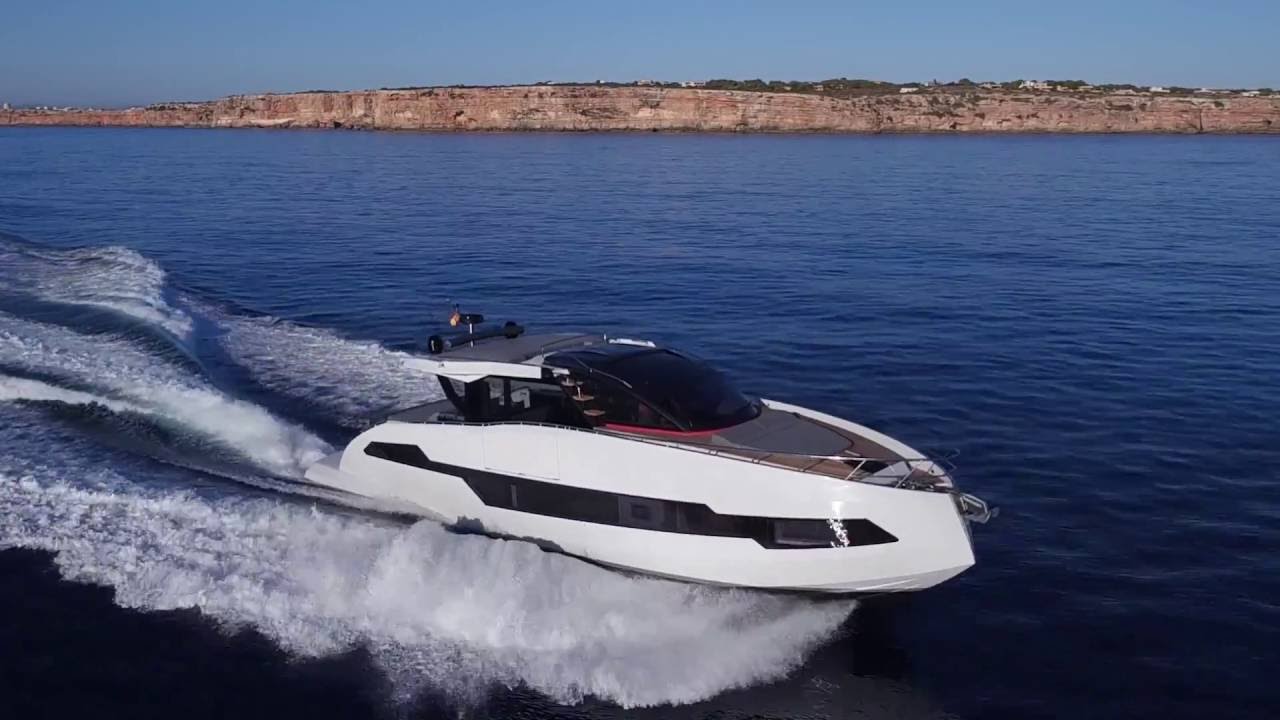 Astondoa Coupe 655