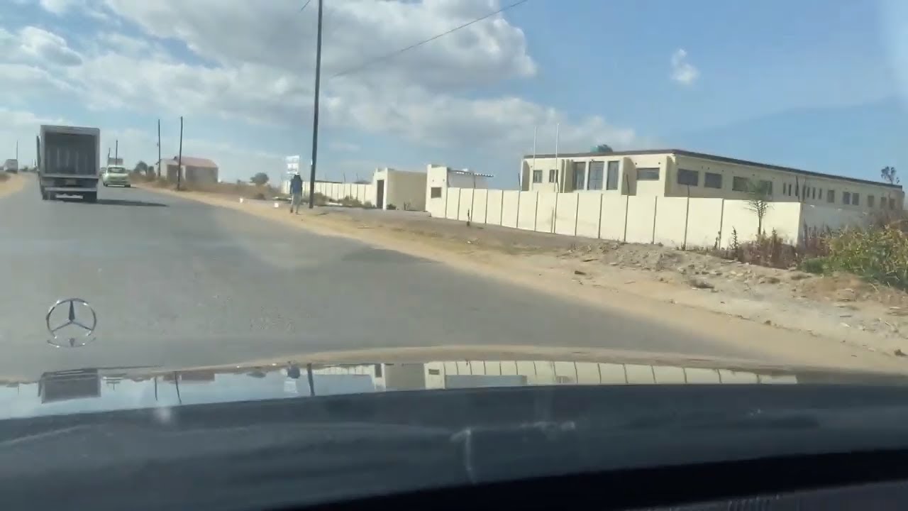 DRIVE AROUND DAMAFALLS AREA ZIMBABWE