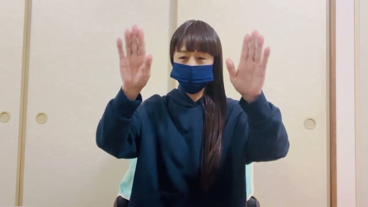 手話歌うゆ　– ひまわりの約束 –「 秦 基博」さん–100曲目です - [歌詞字幕あり]