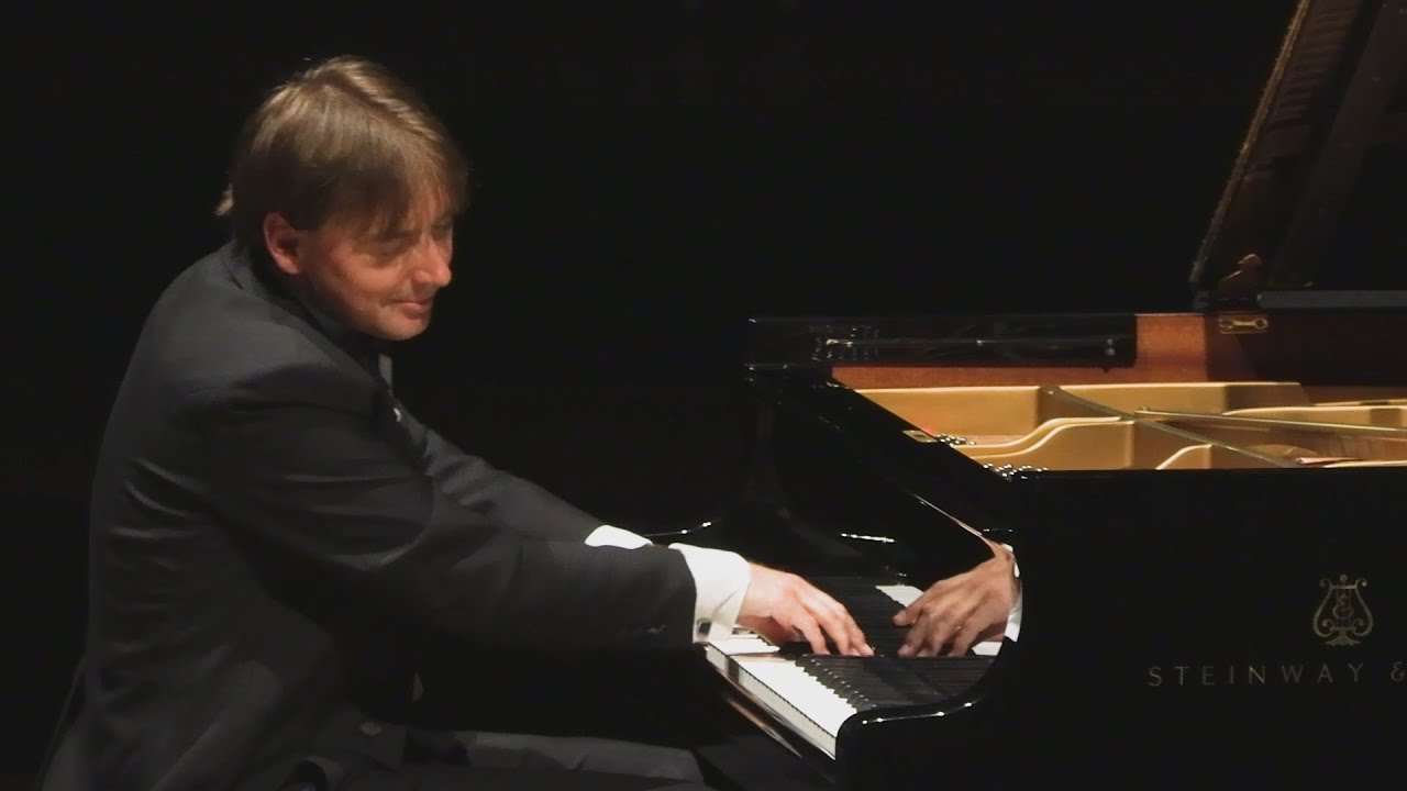 F. Chopin - Mazurka in F-minor Op. 7 no. 3 - Greg (Grzegorz) Niemczuk - Live