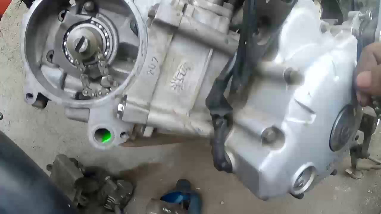 SNIPER 135, replacing cam bearing PART 2