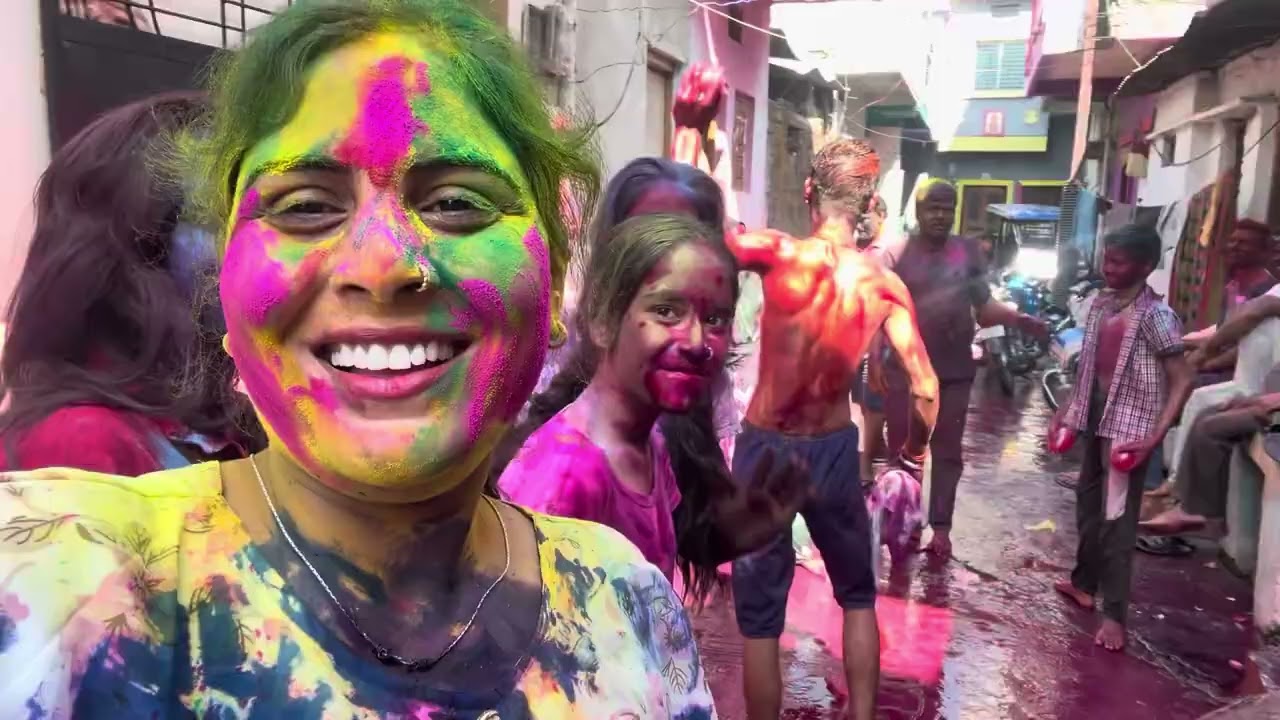 भाभी ने कैसा लगाया रग 😄😄…..