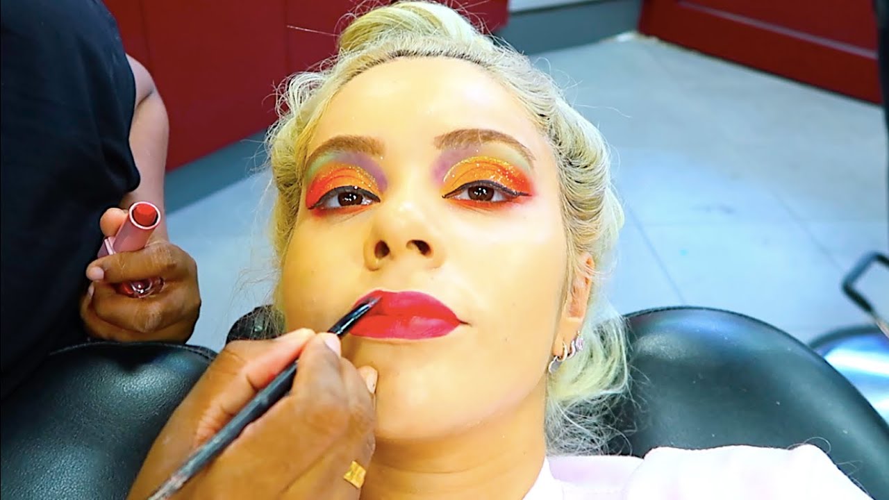 I WENT BACK TO THE SINGING MAKEUP ARTIST