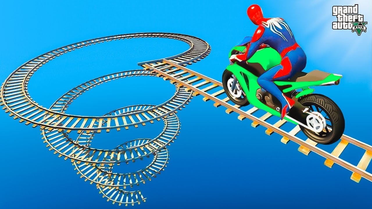 سبايدر مان اصعب دراجة نارية فوق اسماك القرش - Superheroes Ride on Motorcycle Stunt Funny Moments??