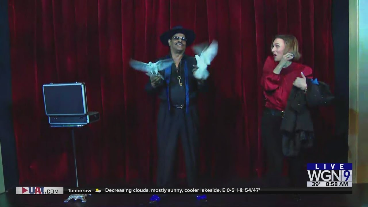 Around Town - Walter King Jr. at the Chicago Magic Lounge