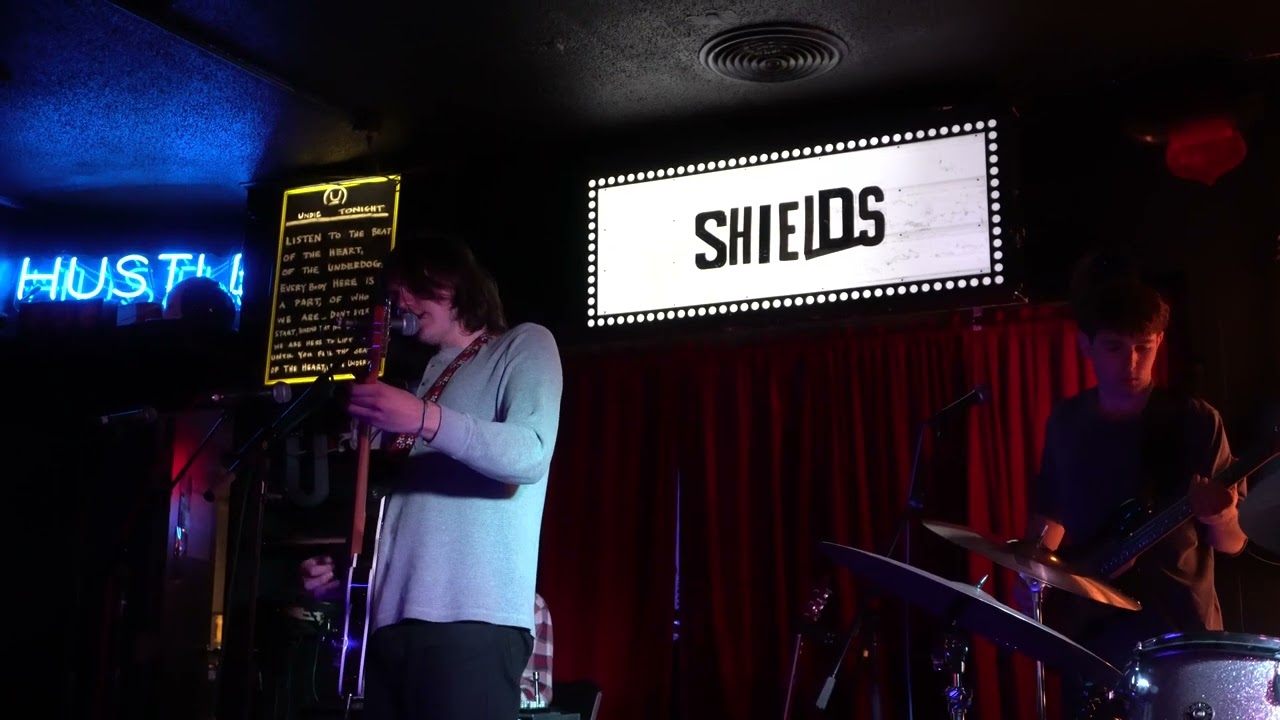 Feel (LIVE @Underdog 12/7/23)