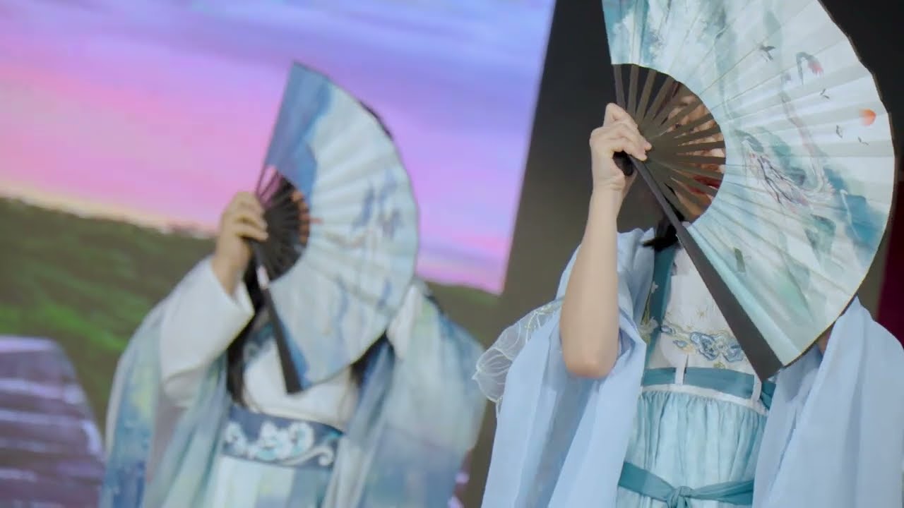 Year 5 (Iguazu) students’ performance (Chinese dance) - (P.I.S Award Ceremony 2026)