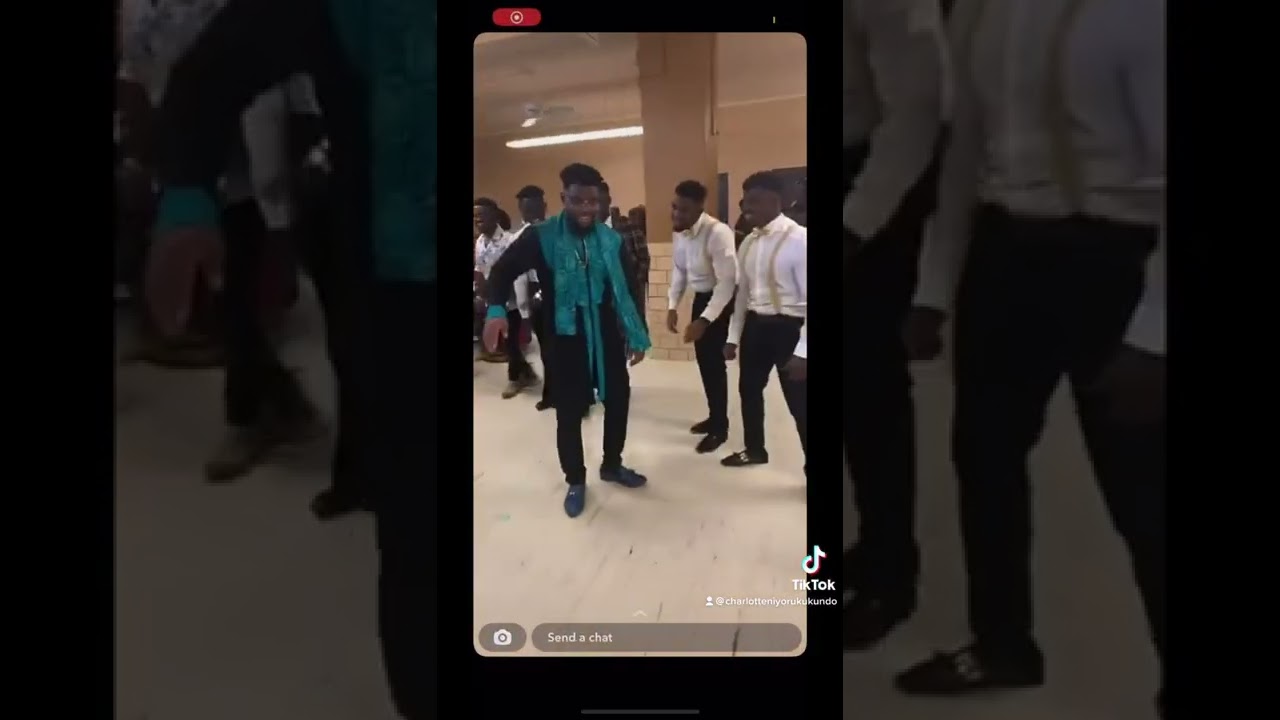 Throwback to my wedding Day #husbandwife #dance #burundian #romantic